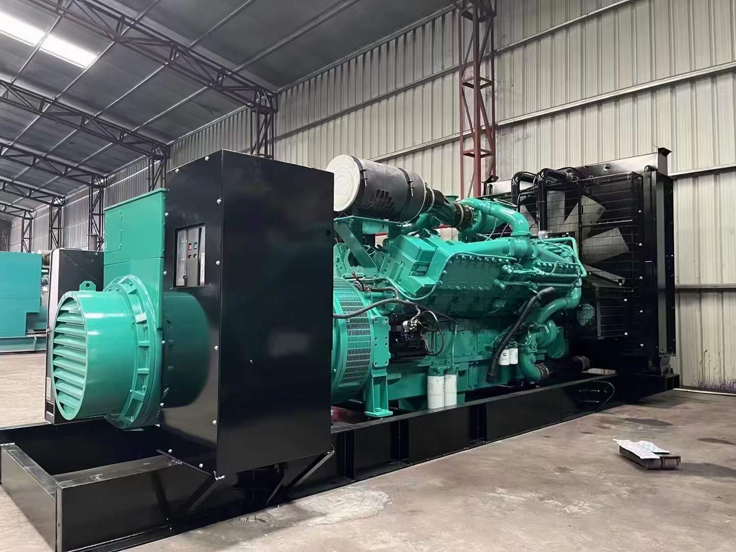 资中如何降低 800kW 柴油发电机输出电流的波动？